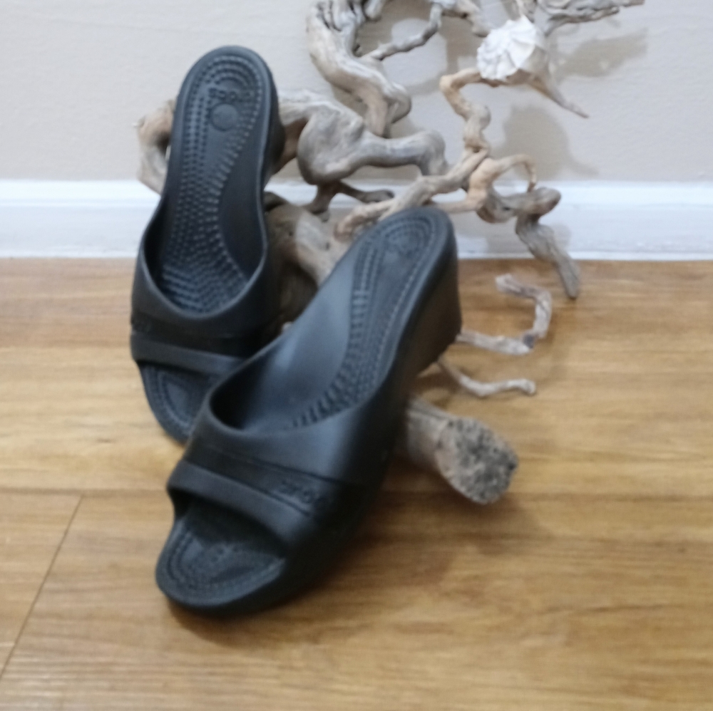 NWOT Crocs Black Open Toe Wedge Heel Slides